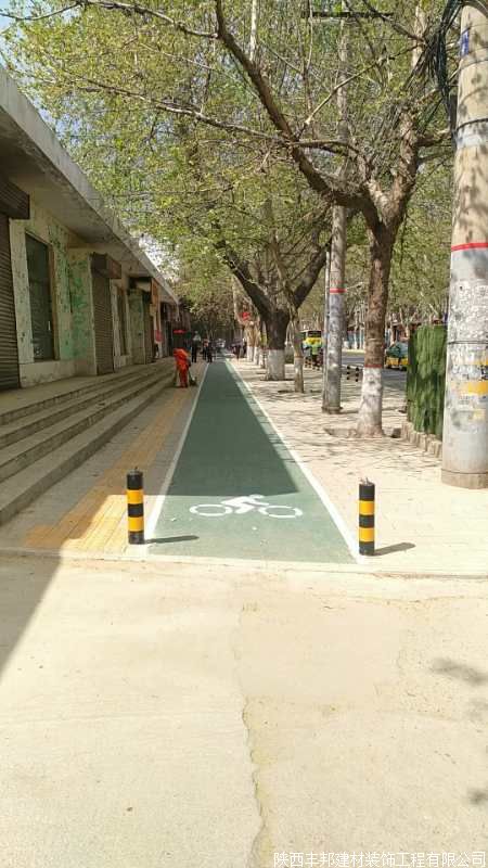 寶平路、群眾路透水地坪
