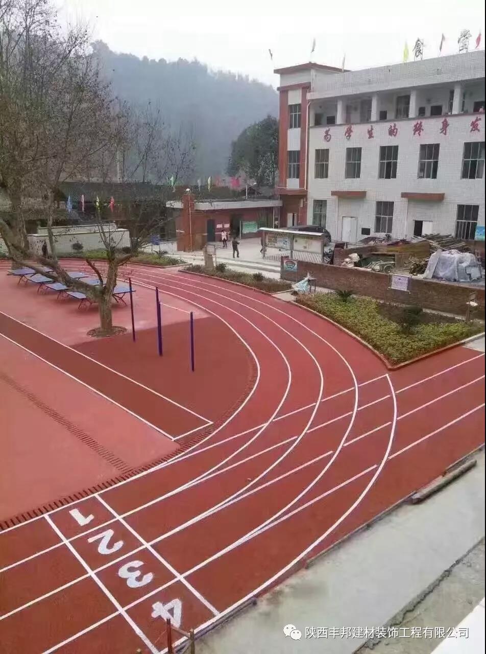 給孩子繪就一片快樂成長的綠地——豐邦人的責(zé)任