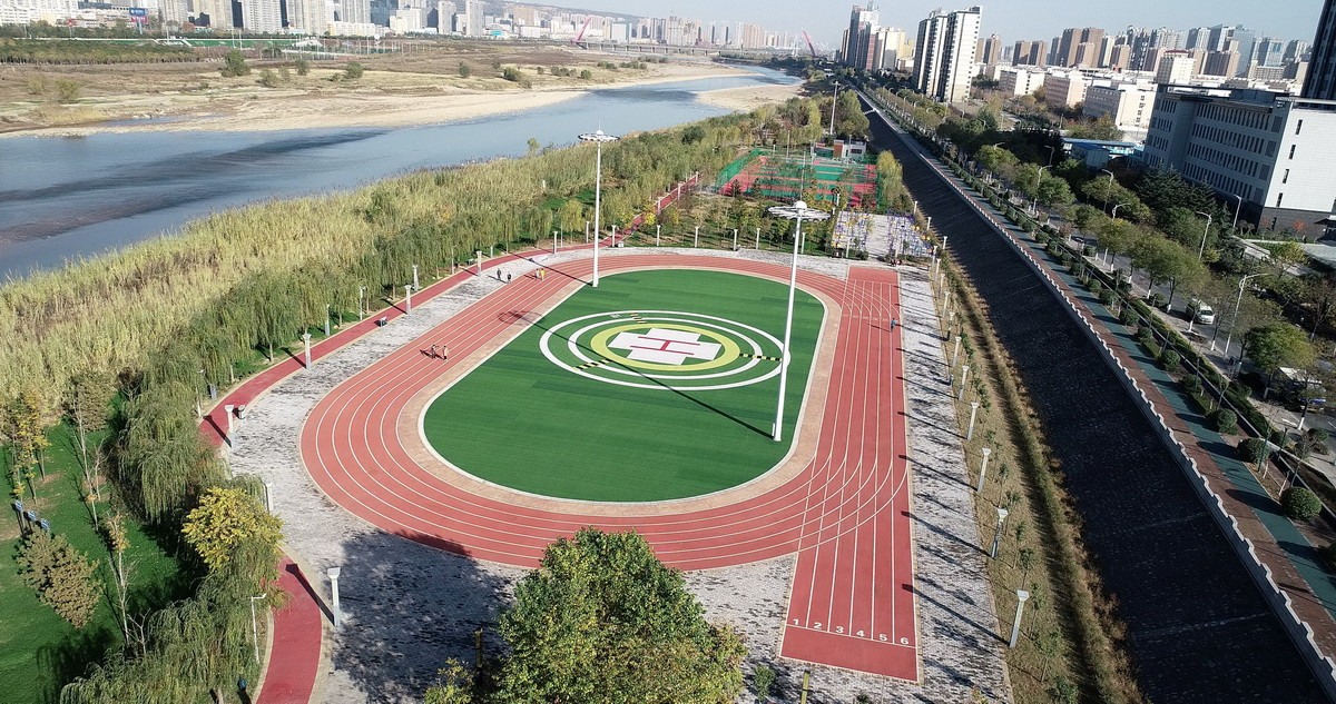 寶雞高新區(qū)濱河生態(tài)園停機(jī)坪、運(yùn)動(dòng)場(chǎng)