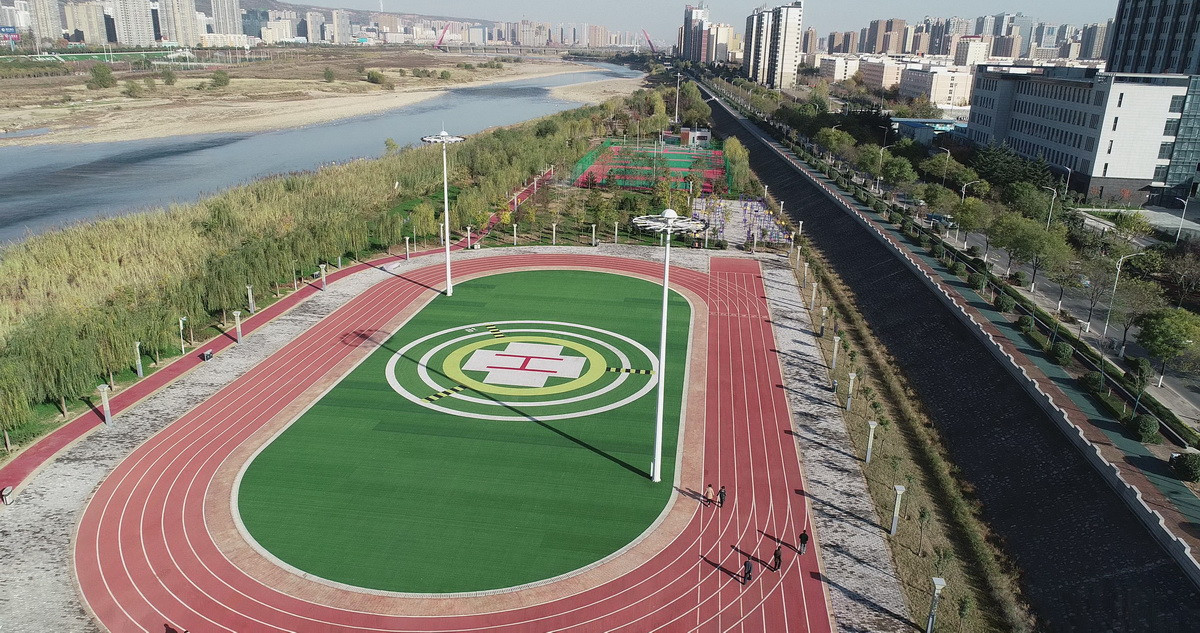 寶雞高新區(qū)濱河生態(tài)園停機(jī)坪、運(yùn)動(dòng)場(chǎng)