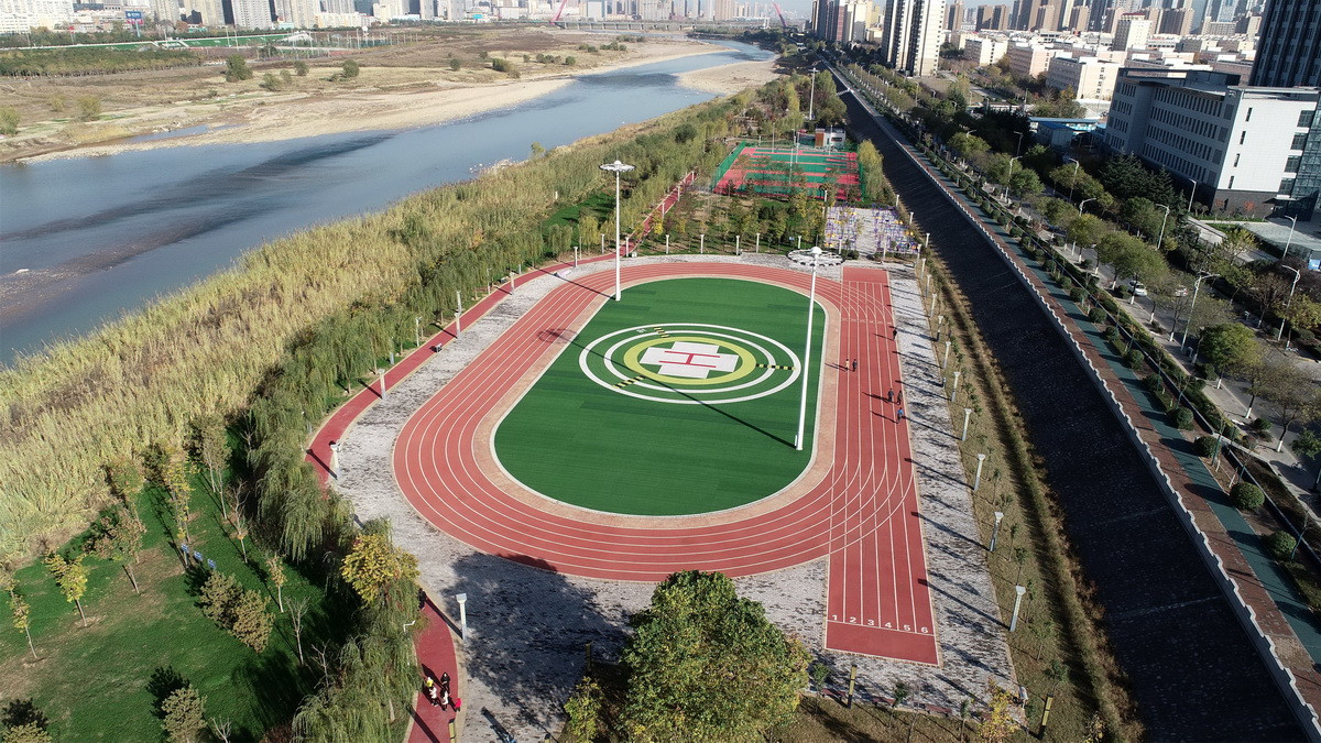寶雞高新區(qū)濱河生態(tài)園停機(jī)坪、運(yùn)動(dòng)場(chǎng)