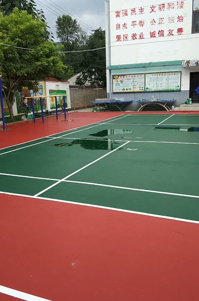 鳳縣河口小學(xué)硅PU球場
