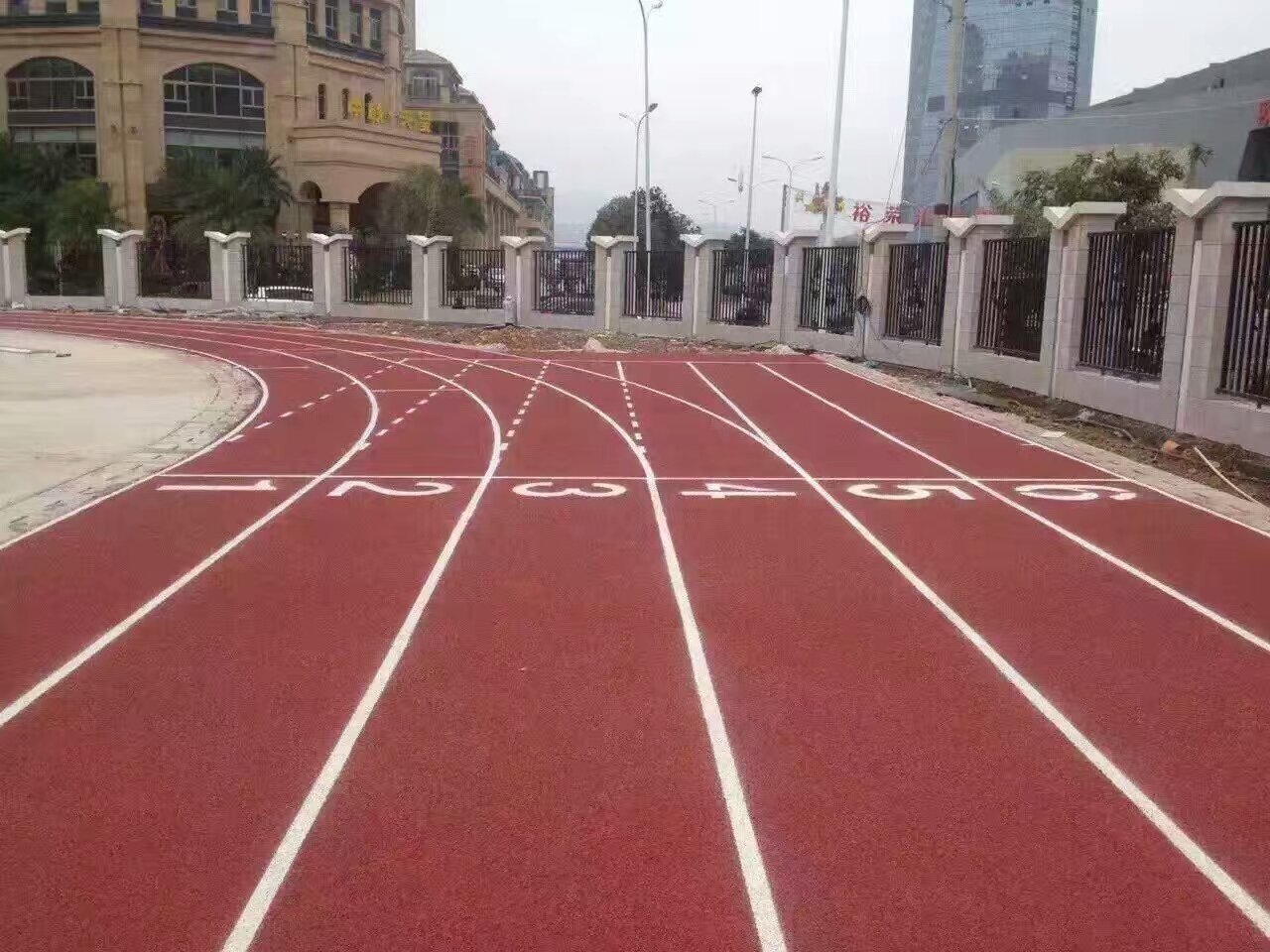豐邦運動場坪展示