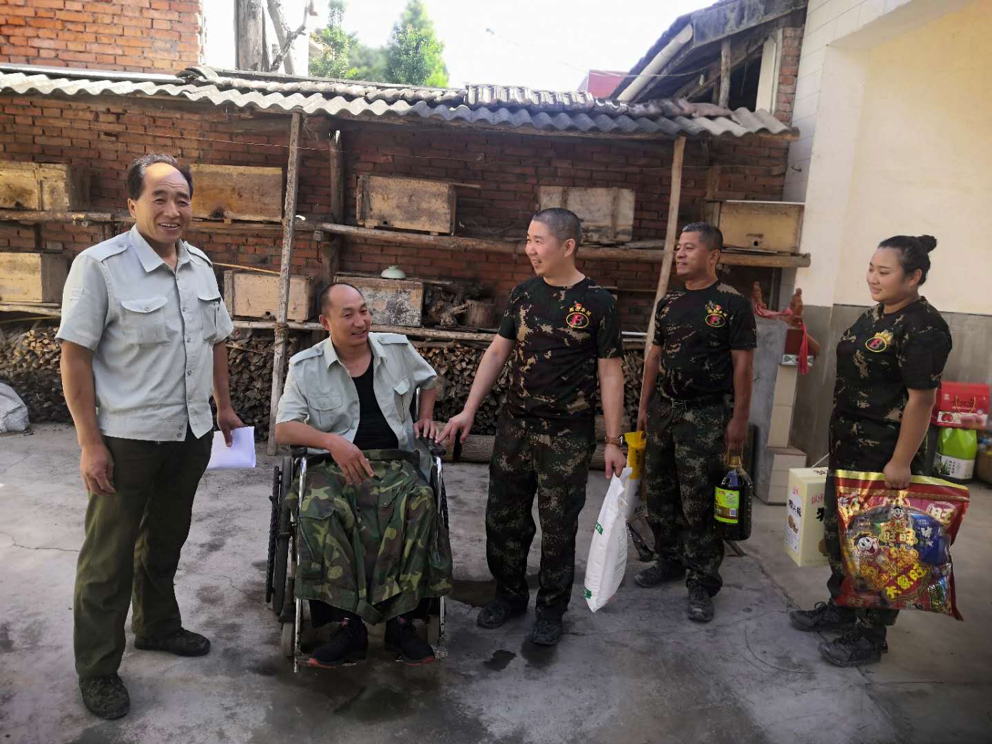 陜西豐邦入村進(jìn)戶看望人傷疾、退役軍人