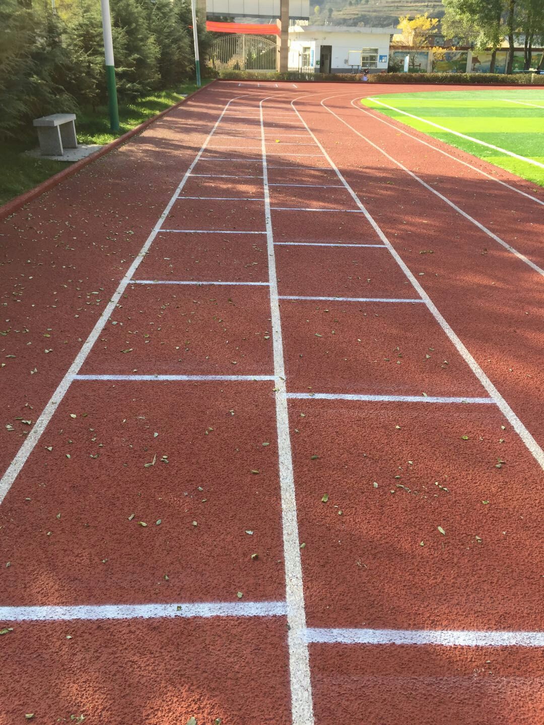 鳳縣河口小學(xué)綜合運動場